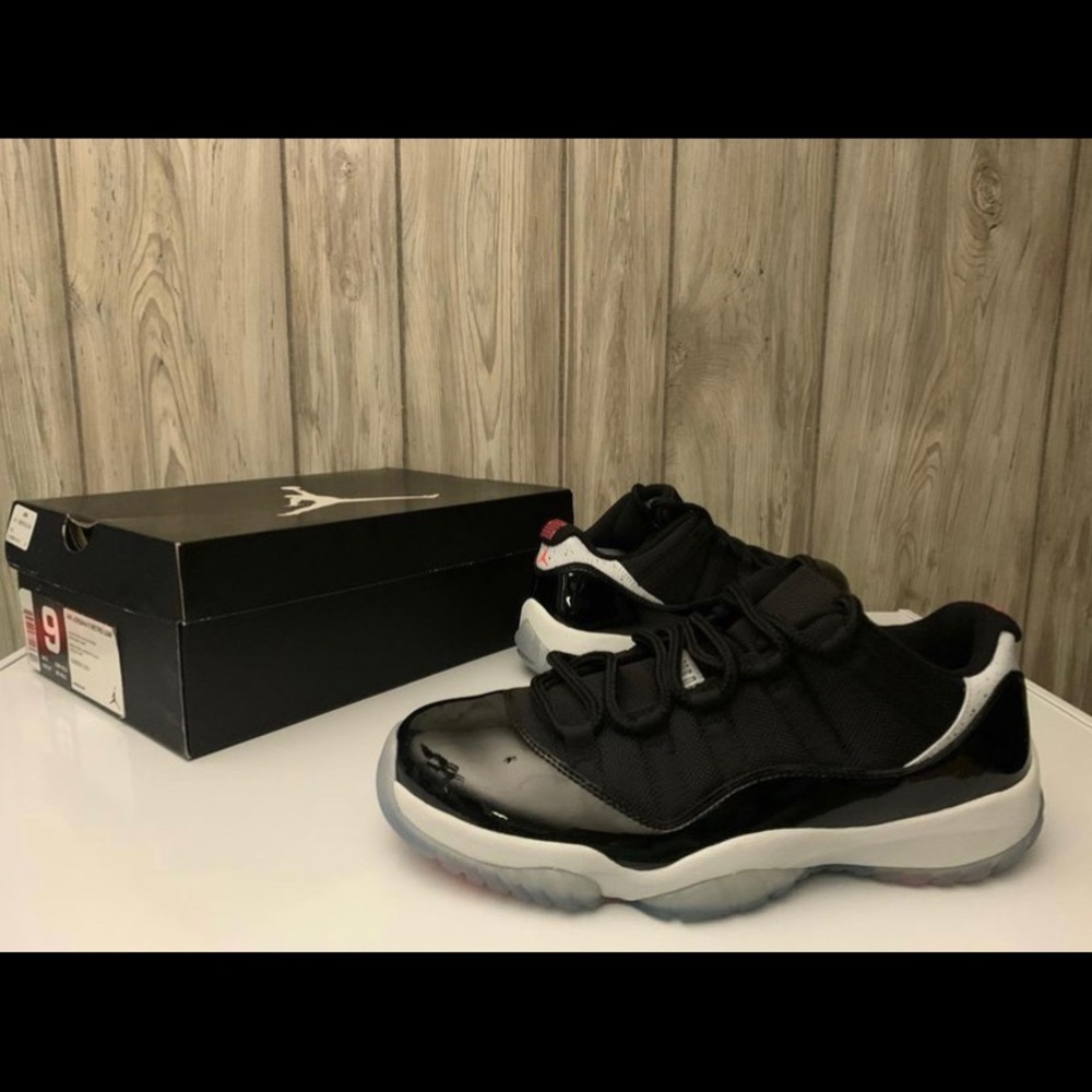 Jordan 11 Retro Infrared (low)